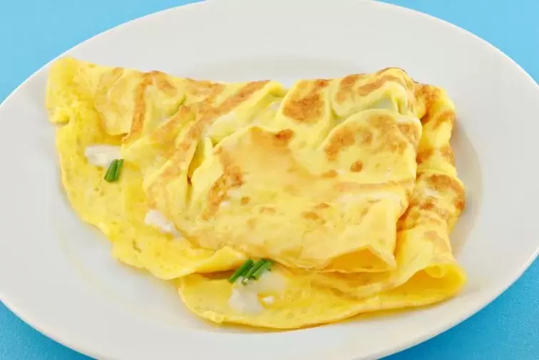 omelet nga adunay keso alang sa pagkaon nga wala’y carbohydrate